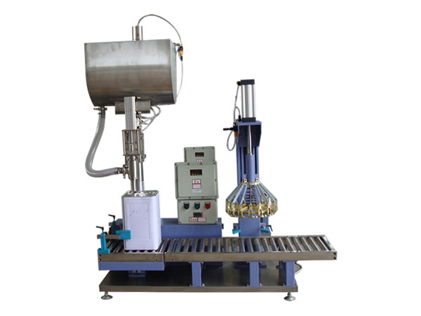 Liquid filling machine with hopper DCS-030-TL